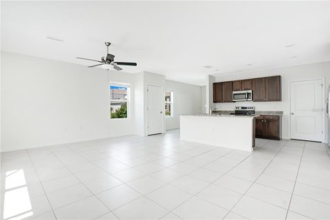 Casa en venta en Wesley Chapel, Florida, 4 dormitorios, 209.96 m2 № 1347566 - foto 3