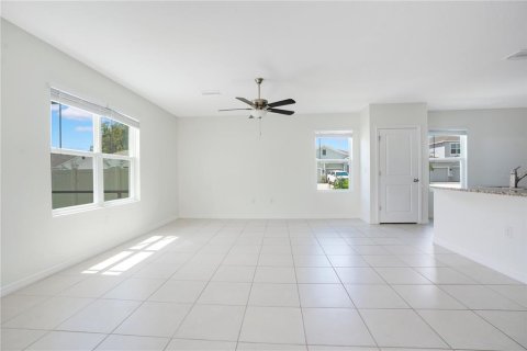 Casa en venta en Wesley Chapel, Florida, 4 dormitorios, 209.96 m2 № 1347566 - foto 2