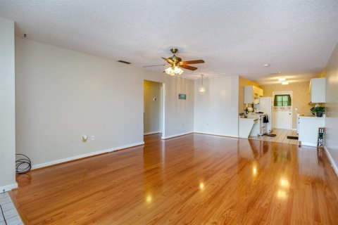 Condominio en venta en Winter Haven, Florida, 2 dormitorios, 99.68 m2 № 1351523 - foto 5