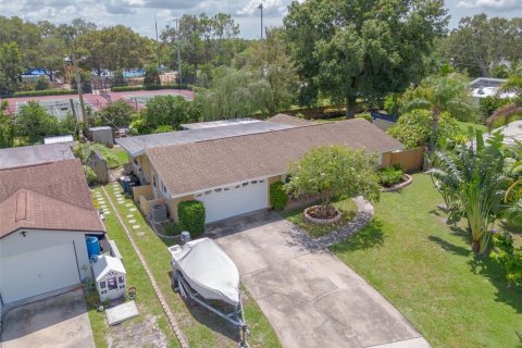 House in Clearwater, Florida 3 bedrooms, 134.89 sq.m. № 1351488 - photo 4