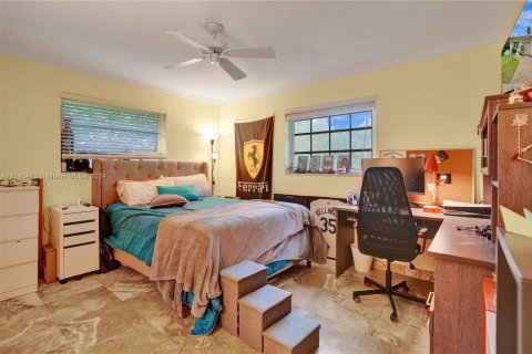 Купить виллу или дом в Корал-Гейблс, Флорида 3 спальни, 146.88м2, № 1155264 - фото 25