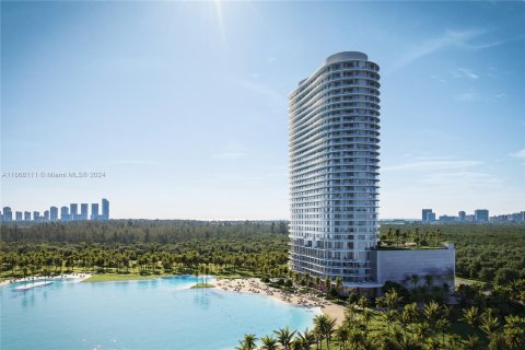 Condo in North Miami, Florida, 1 bedroom  № 1385748 - photo 1