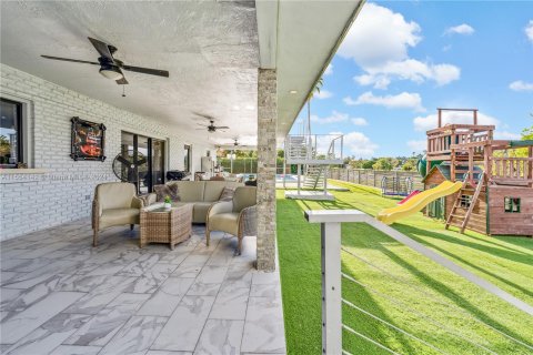 Villa ou maison à vendre à Davie, Floride: 5 chambres, 636.38 m2 № 1116046 - photo 28