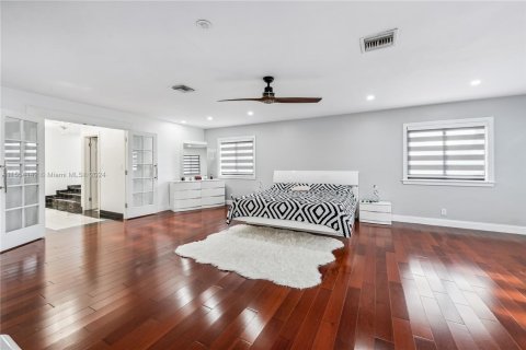 Casa en venta en Davie, Florida, 5 dormitorios, 636.38 m2 № 1116046 - foto 18