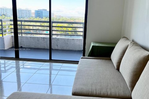 Condo in Aventura, Florida, 2 bedrooms  № 1376036 - photo 7