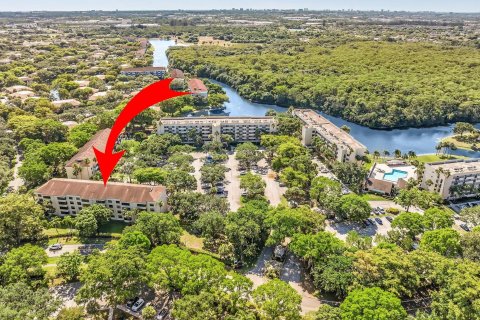 Copropriété à vendre à Coconut Creek, Floride: 2 chambres, 121.7 m2 № 1217440 - photo 3