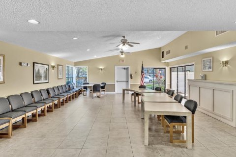 Copropriété à vendre à Coconut Creek, Floride: 2 chambres, 121.7 m2 № 1217440 - photo 13