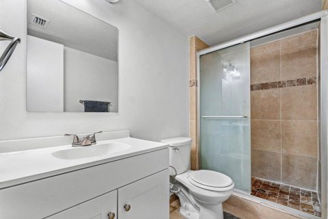 Copropriété à vendre à Deerfield Beach, Floride: 2 chambres, 87.05 m2 № 1217398 - photo 7