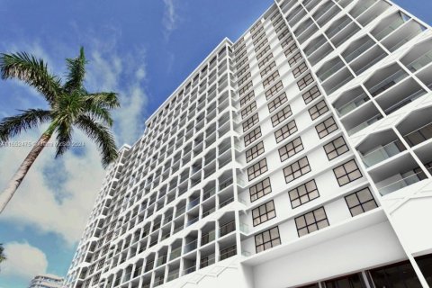 Condominio en venta en Bal Harbour, Florida, 2 dormitorios, 180.42 m2 № 1351919 - foto 30