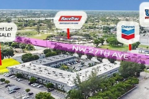 Propiedad comercial en venta en Miami Gardens, Florida № 1351836 - foto 4