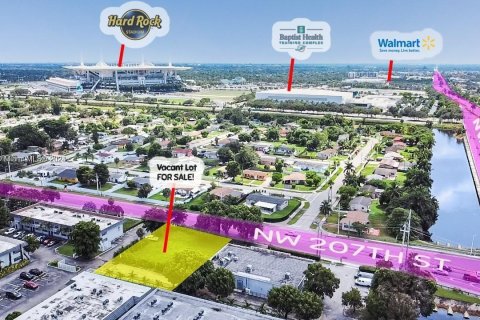 Propiedad comercial en venta en Miami Gardens, Florida № 1351836 - foto 1