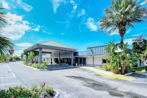 Hôtel, hôtellerie à vendre à Bradenton, Floride: 1 chambre № 1319223 - photo 27