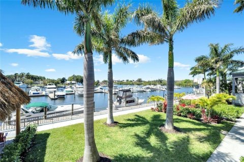 Hotel in Bradenton, Florida 1 bedroom № 1319223 - photo 8