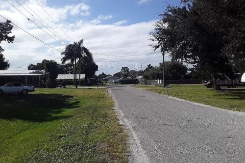 Terreno en venta en Okeechobee, Florida № 1008418 - foto 9