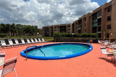 Condominio en venta en Sunrise, Florida, 2 dormitorios, 78.97 m2 № 1188349 - foto 20