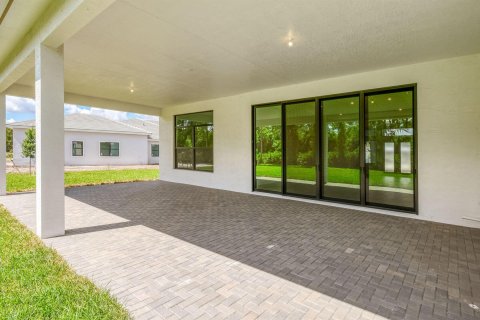 Villa ou maison à vendre à Palm City, Floride: 3 chambres, 371.79 m2 № 1188429 - photo 3