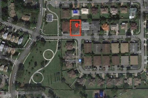 Immobilier commercial à vendre à Lauderhill, Floride: 347.83 m2 № 677455 - photo 5