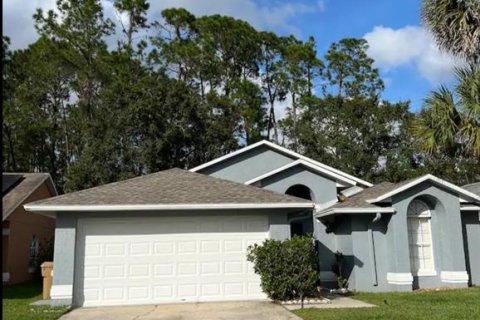 House in Kissimmee, Florida 3 bedrooms, 133.04 sq.m. № 1248041 - photo 2