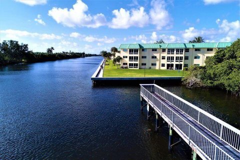 Copropriété à vendre à Boynton Beach, Floride: 1 chambre, 88.26 m2 № 1146300 - photo 9