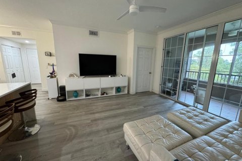 Condo in Orlando, Florida, 2 bedrooms  № 1403373 - photo 9