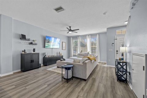 Touwnhouse à vendre à Tampa, Floride: 2 chambres, 116.31 m2 № 1403407 - photo 9