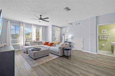 Touwnhouse à vendre à Tampa, Floride: 2 chambres, 116.31 m2 № 1403407 - photo 6