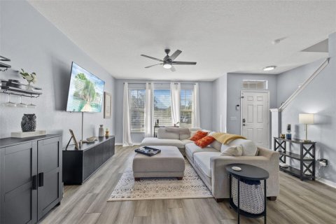 Touwnhouse à vendre à Tampa, Floride: 2 chambres, 116.31 m2 № 1403407 - photo 8