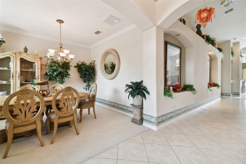 House in Land O' Lakes, Florida 4 bedrooms, 248.61 sq.m. № 1361337 - photo 5