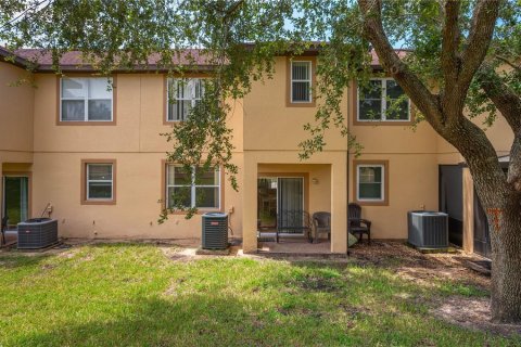 Townhouse in Davenport, Florida 3 bedrooms, 135.36 sq.m. № 1337251 - photo 20