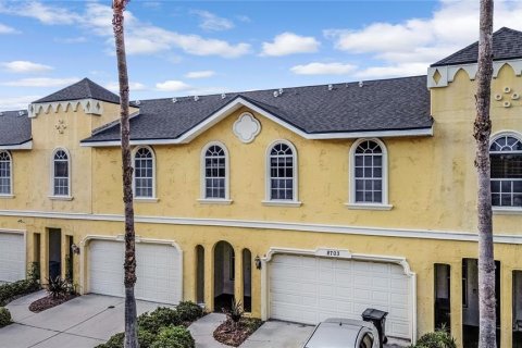 Adosado en venta en Tampa, Florida, 3 dormitorios, 173.54 m2 № 1337217 - foto 2