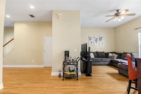 Adosado en venta en Tampa, Florida, 3 dormitorios, 173.54 m2 № 1337217 - foto 11