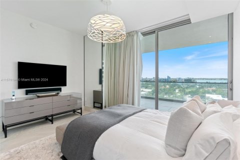 Condominio en venta en Bal Harbour, Florida, 3 dormitorios, 370.87 m2 № 1154938 - foto 26