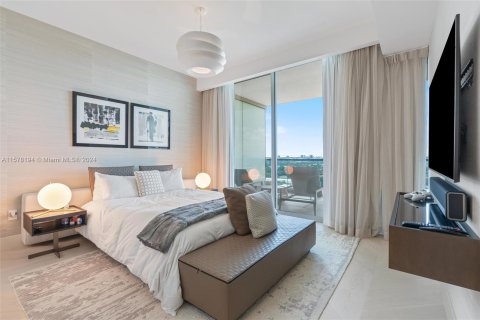 Copropriété à vendre à Bal Harbour, Floride: 3 chambres, 370.87 m2 № 1154938 - photo 23