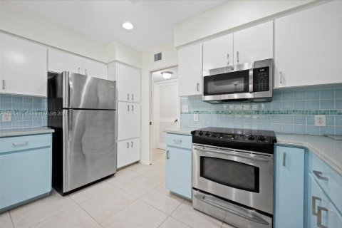 Condo in Jupiter, Florida, 3 bedrooms  № 1171963 - photo 12