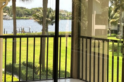 Condo in Jupiter, Florida, 3 bedrooms  № 1171963 - photo 8