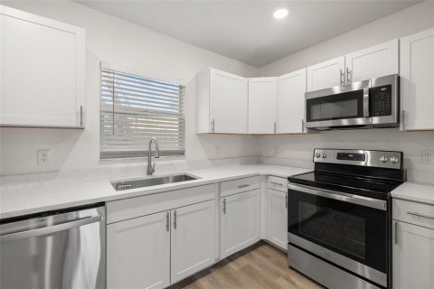 Apartment in Tampa, Florida 3 bedrooms, 94.76 sq.m. № 1389250 - photo 5