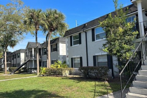 Copropriété à vendre à Orlando, Floride: 2 chambres, 88.72 m2 № 1389251 - photo 1