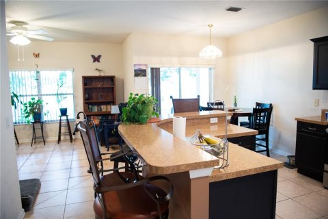 Casa en venta en Orlando, Florida, 4 dormitorios, 188.78 m2 № 1373901 - foto 18