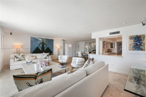 Copropriété à vendre à Key Biscayne, Floride: 2 chambres, 122.63 m2 № 1237834 - photo 10