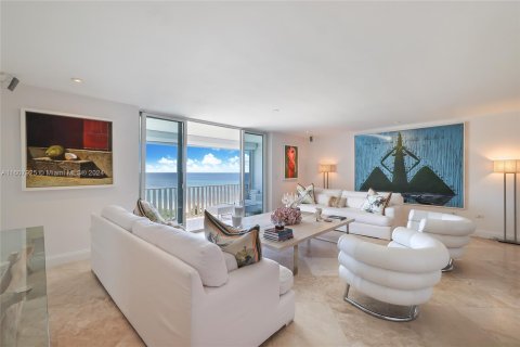 Copropriété à vendre à Key Biscayne, Floride: 2 chambres, 122.63 m2 № 1237834 - photo 1