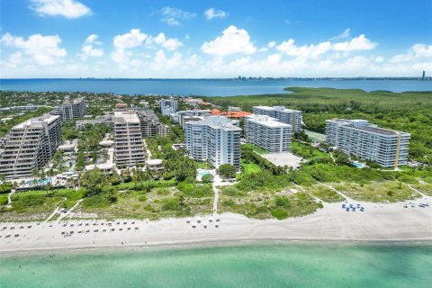 Copropriété à vendre à Key Biscayne, Floride: 2 chambres, 122.63 m2 № 1237834 - photo 22