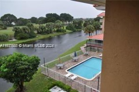 Condominio en venta en Plantation, Florida, 1 dormitorio, 61.78 m2 № 1292147 - foto 9