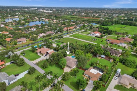 Casa en venta en Southwest Ranches, Florida, 3 dormitorios, 239.5 m2 № 1293578 - foto 3