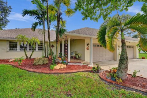 Villa ou maison à vendre à Southwest Ranches, Floride: 3 chambres, 239.5 m2 № 1293578 - photo 5