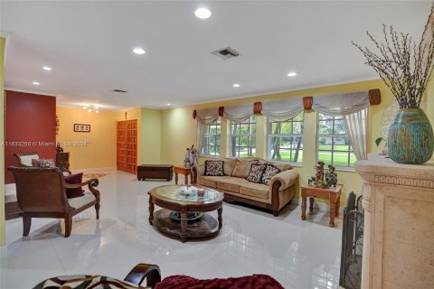 Casa en venta en Southwest Ranches, Florida, 3 dormitorios, 239.5 m2 № 1293578 - foto 23