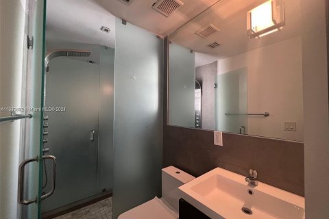 Copropriété à vendre à Miami Beach, Floride: 2 chambres, 59.74 m2 № 1293924 - photo 5