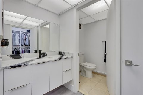 Copropriété à vendre à Miami, Floride: 2 chambres, 91.32 m2 № 1374301 - photo 13