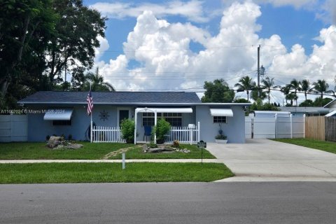 House in North Palm Beach, Florida 4 bedrooms, 165.46 sq.m. № 1374302 - photo 30