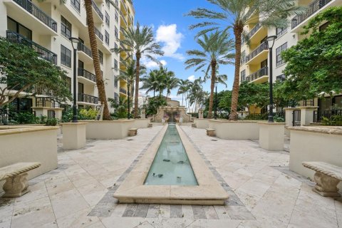 Condominio en venta en West Palm Beach, Florida, 1 dormitorio, 99.5 m2 № 692002 - foto 1