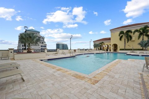 Copropriété à vendre à West Palm Beach, Floride: 1 chambre, 99.5 m2 № 692002 - photo 13